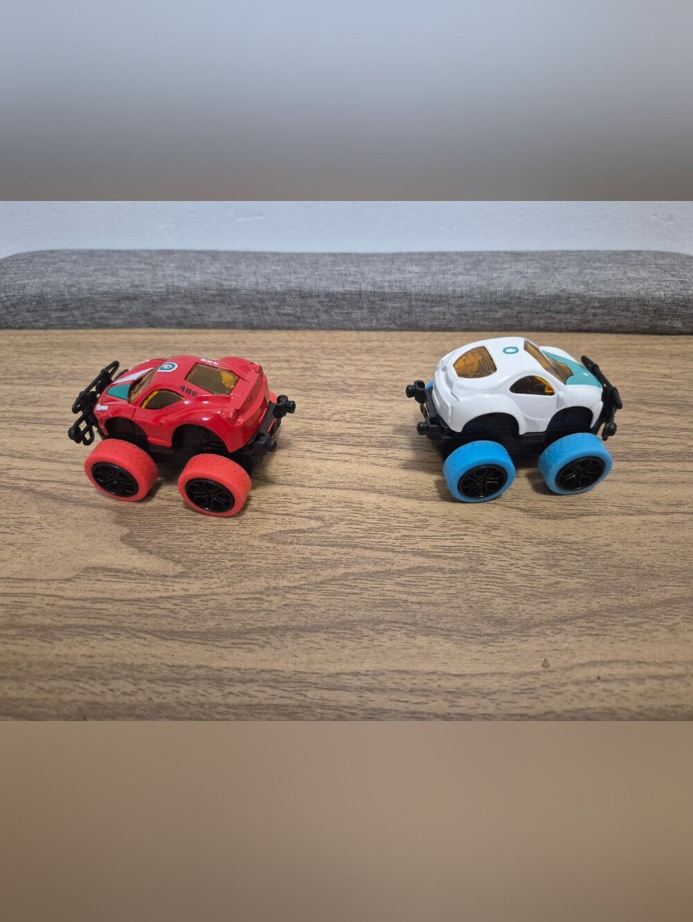 *5 for $25* 2 X Pull Back Monster Truck Minis